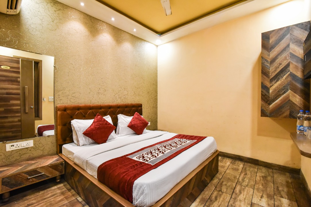 Budget Luxury Hotel Near Golden Temple