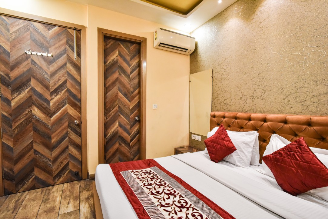 best hotel near golden temple amritsar