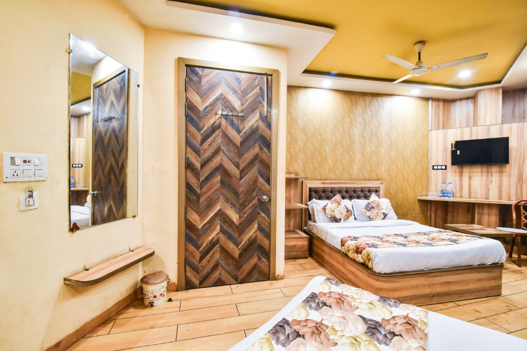 Luxury stay near golden temple