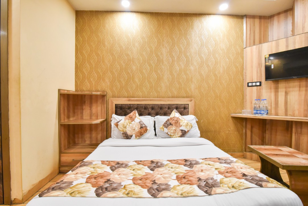 Luxury stay near golden temple