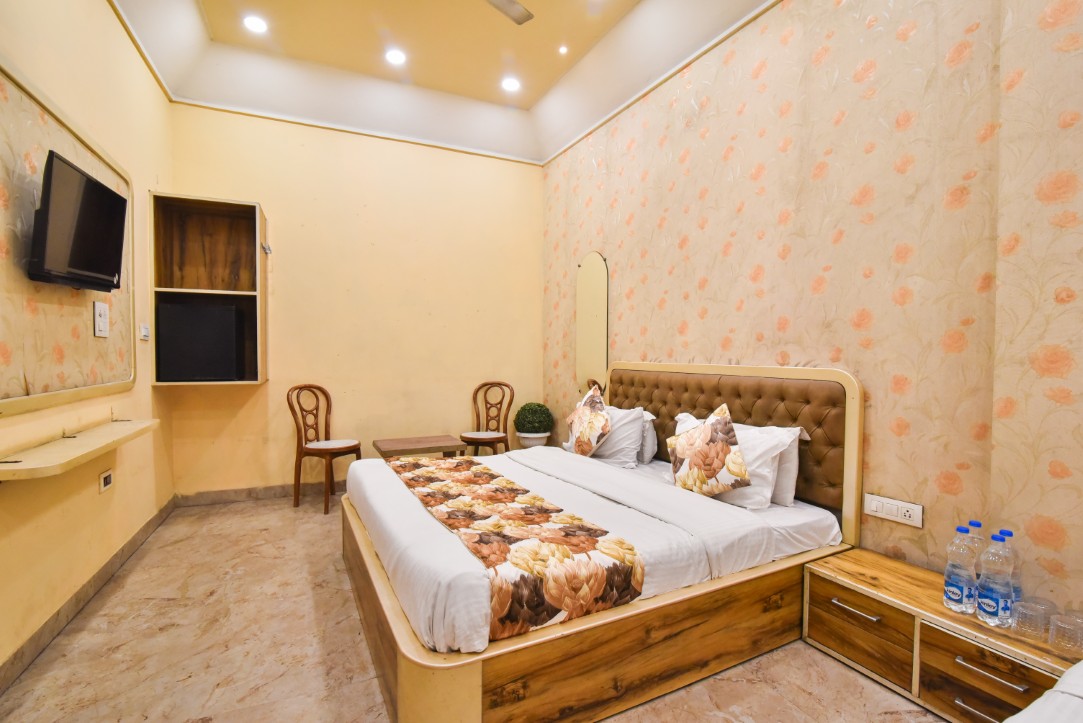 Luxury stay near golden temple